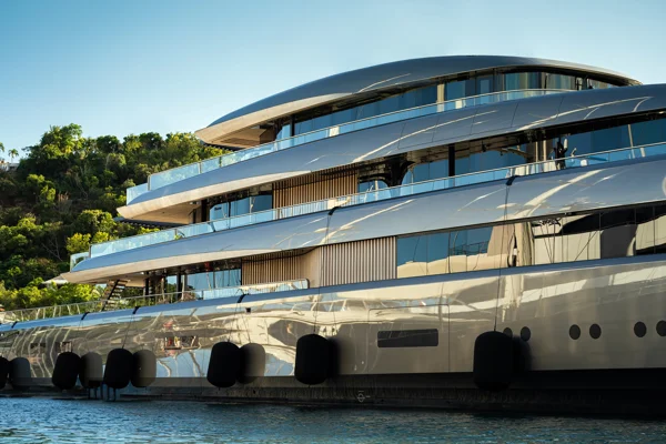 Superyachts_AdobeStock_887989616.jpeg
