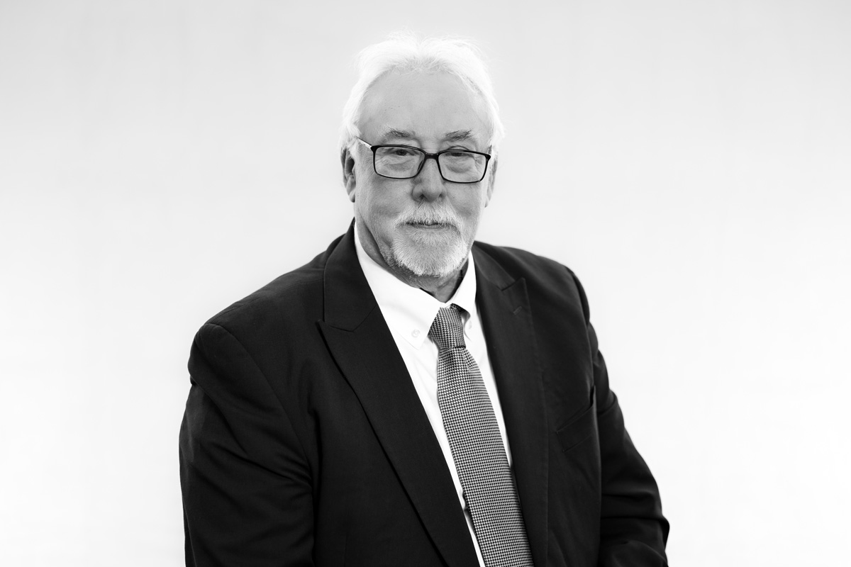 Vernon Sewell